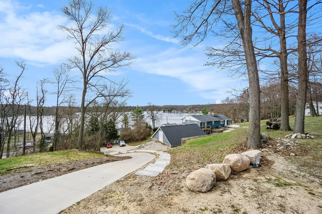 12349 N Sherman Lake Drive Ross Township MI 49012
