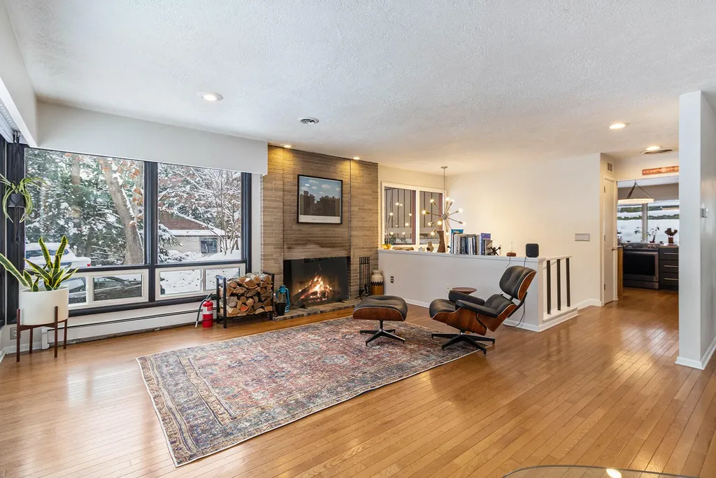 2146 Treehaven Drive Kalamazoo City MI 49008