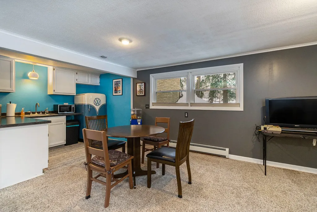 2146 Treehaven Drive Kalamazoo City MI 49008