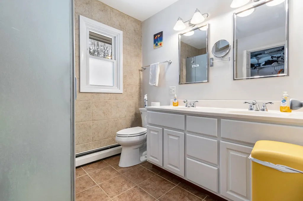 2146 Treehaven Drive Kalamazoo City MI 49008