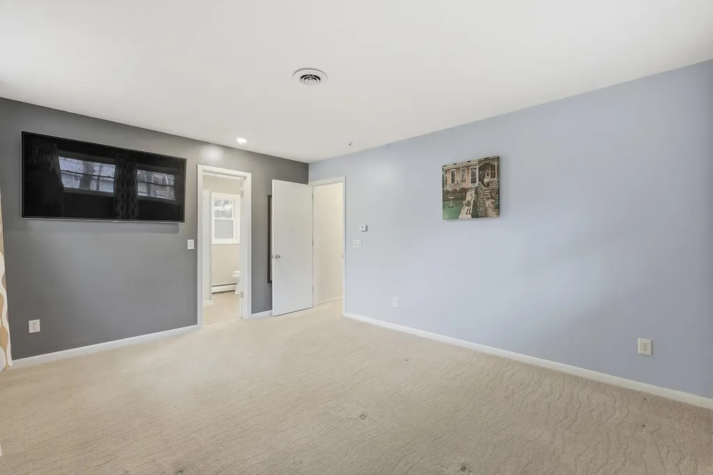 2146 Treehaven Drive Kalamazoo City MI 49008