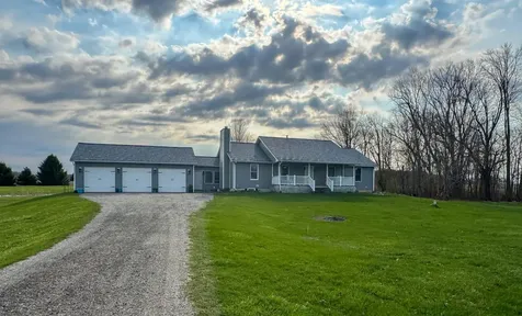 5611 M 140 Pipestone Township MI 49111