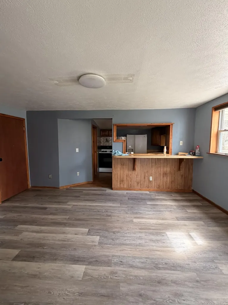 208 E Emerson Street Kalamazoo City MI 49001
