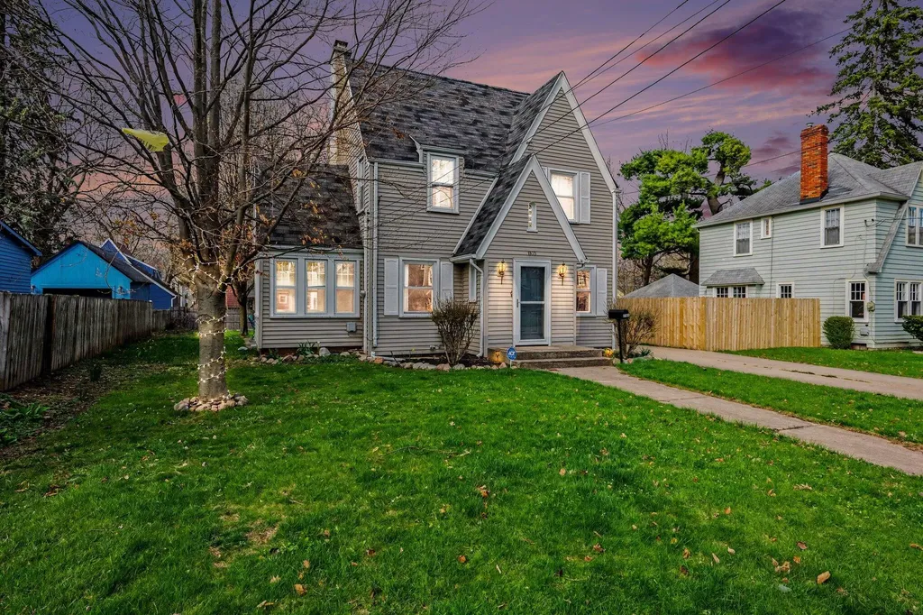 1103 Vassar Drive Kalamazoo City MI 49001