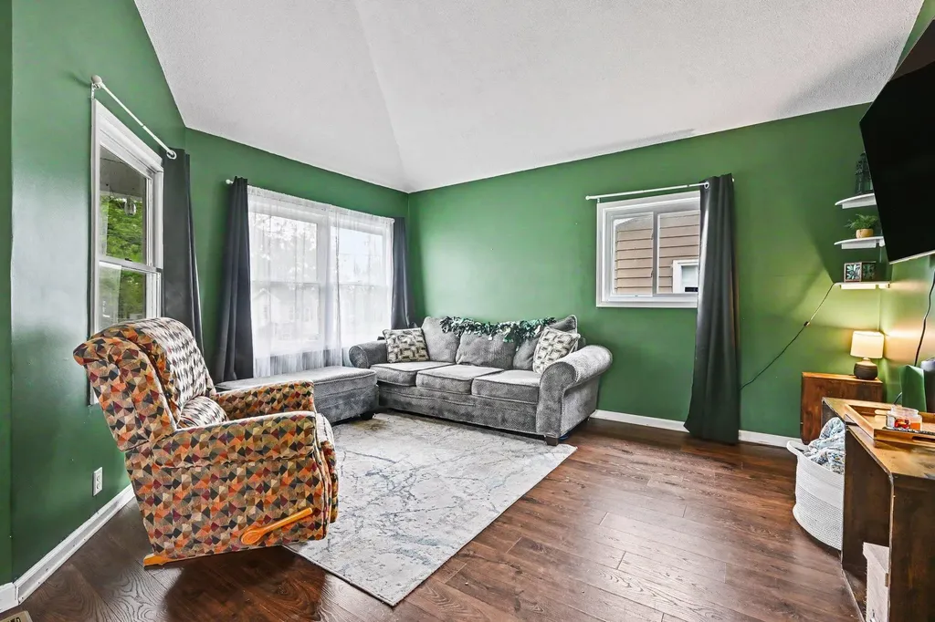 18 Blanche Avenue Kalamazoo City MI 49001