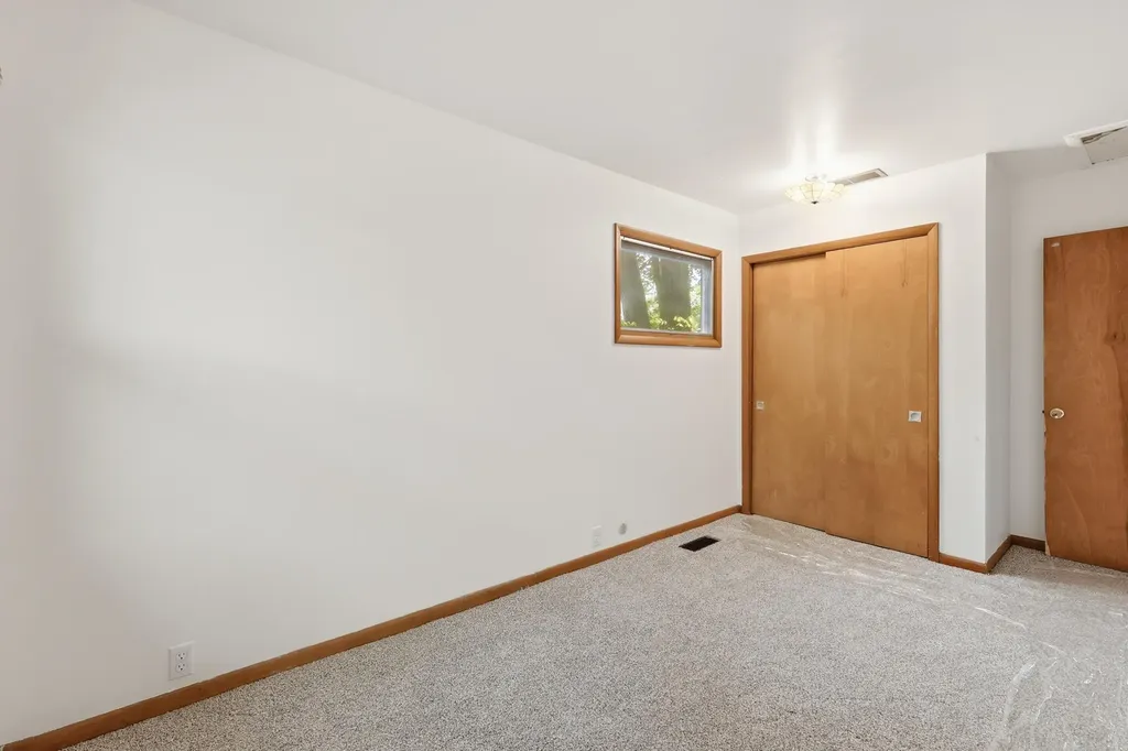 733 N Dartmouth Street Kalamazoo Charter Township MI 49006