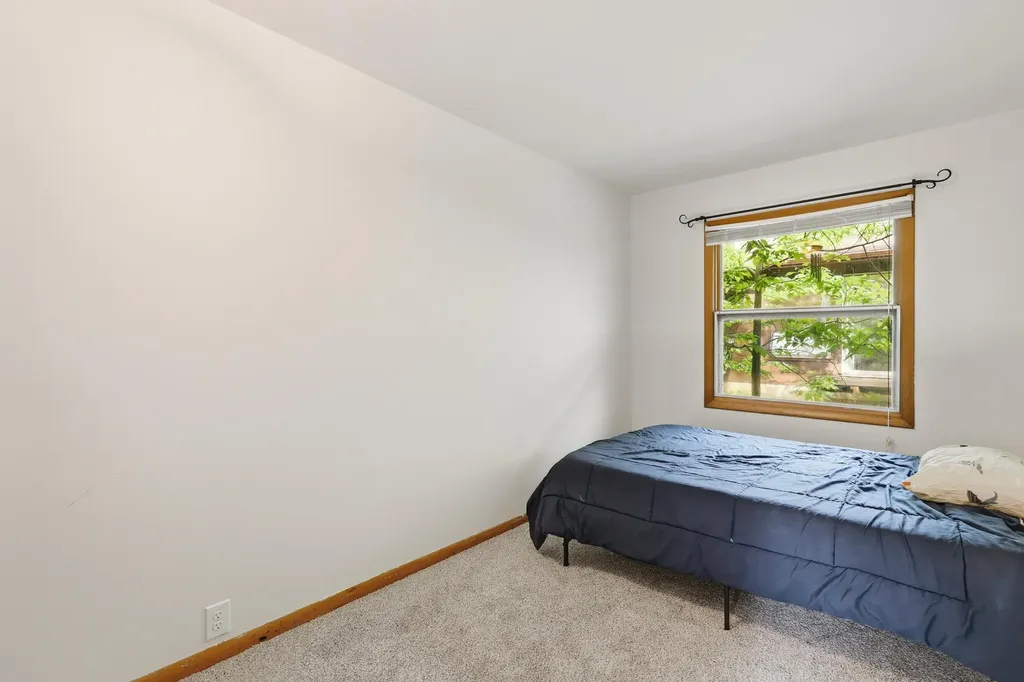 733 N Dartmouth Street Kalamazoo Charter Township MI 49006