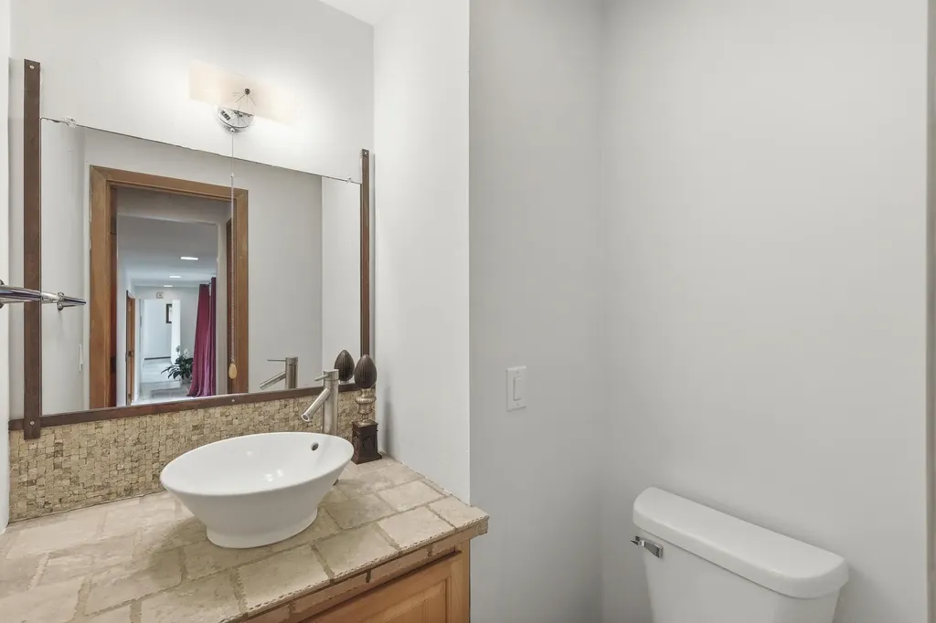733 N Dartmouth Street Kalamazoo Charter Township MI 49006