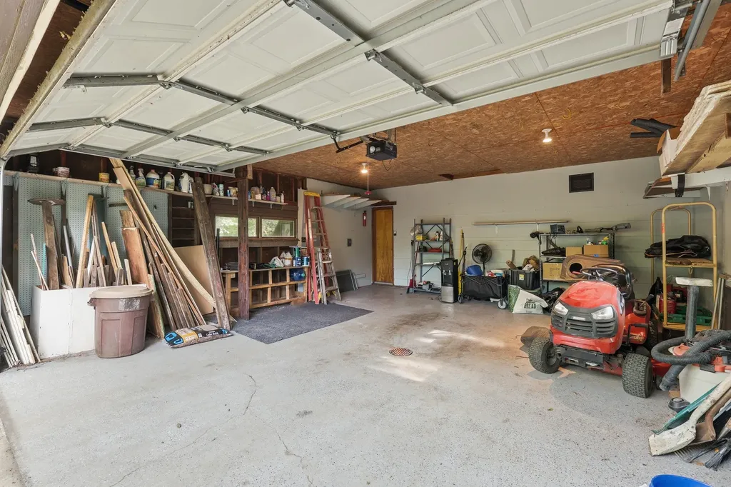733 N Dartmouth Street Kalamazoo Charter Township MI 49006
