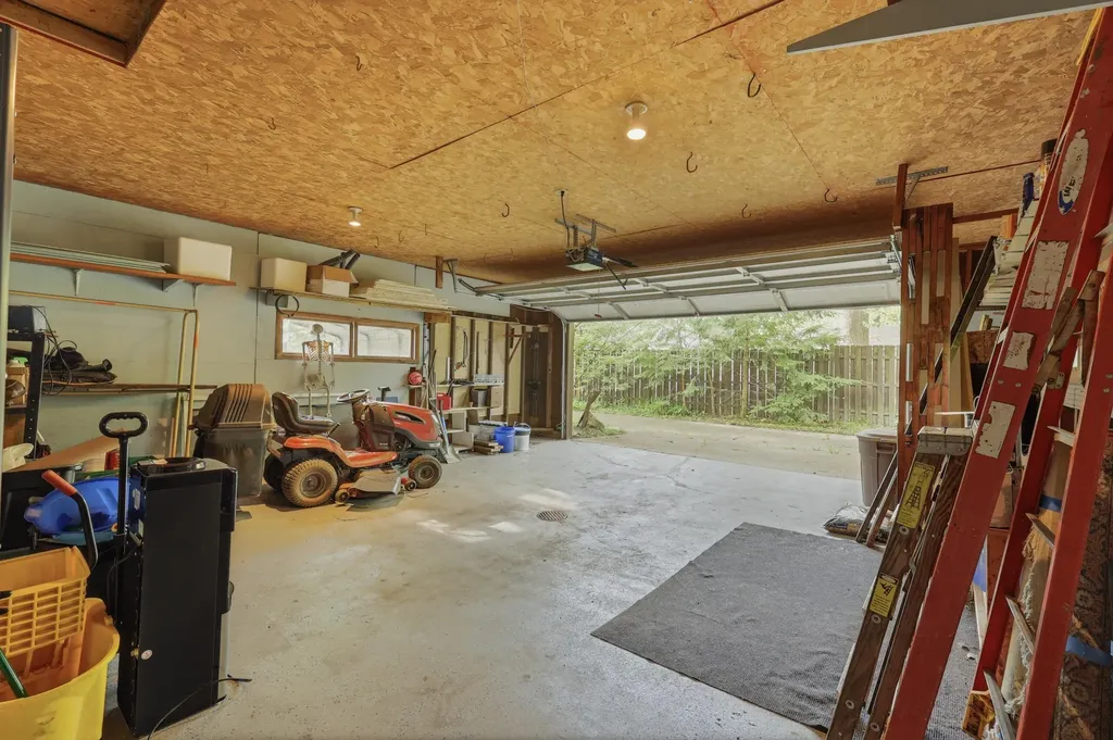 733 N Dartmouth Street Kalamazoo Charter Township MI 49006