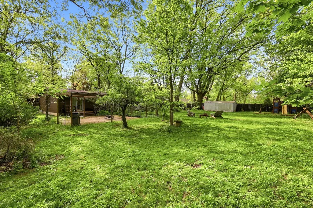 733 N Dartmouth Street Kalamazoo Charter Township MI 49006