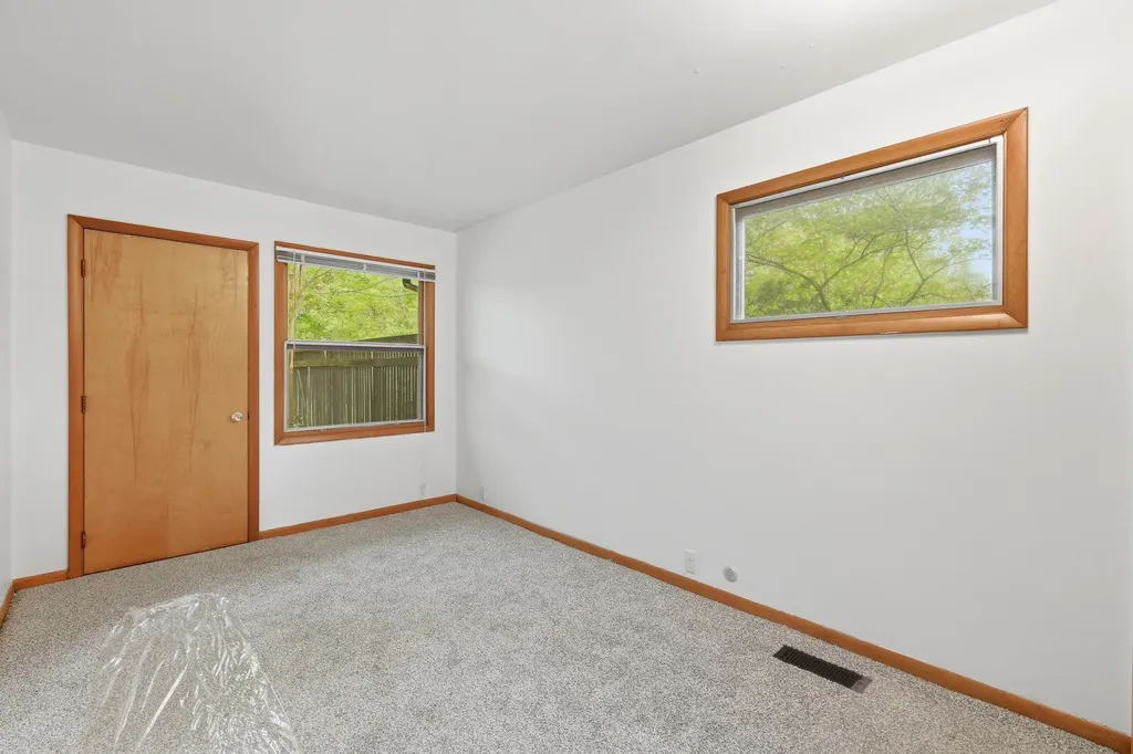 733 N Dartmouth Street Kalamazoo Charter Township MI 49006