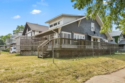 660 E Michigan Avenue Battle Creek City MI 49014