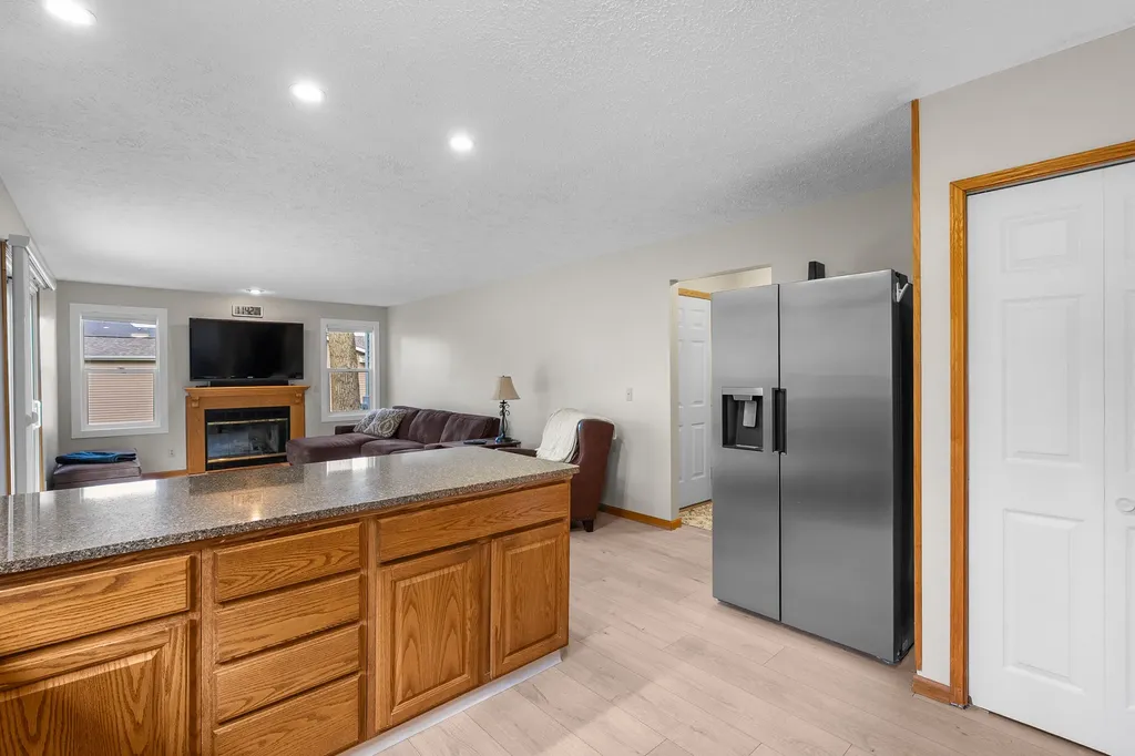22115 Indian Hill Antwerp Township MI 49071