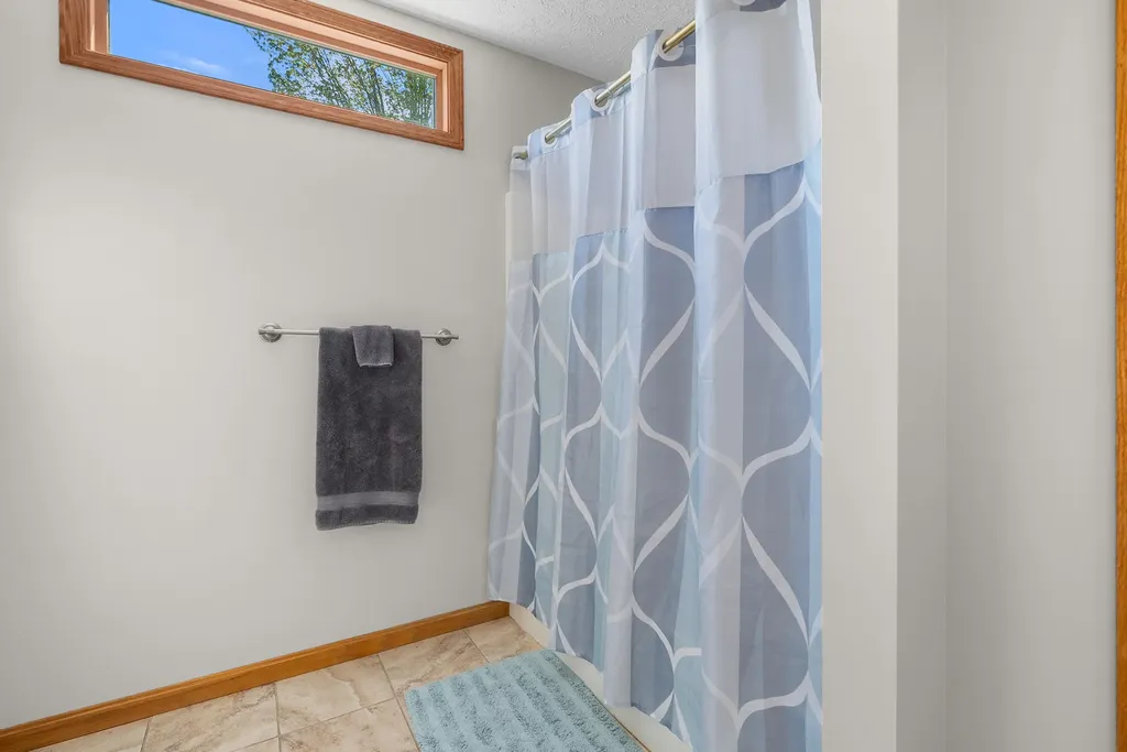 22115 Indian Hill Antwerp Township MI 49071