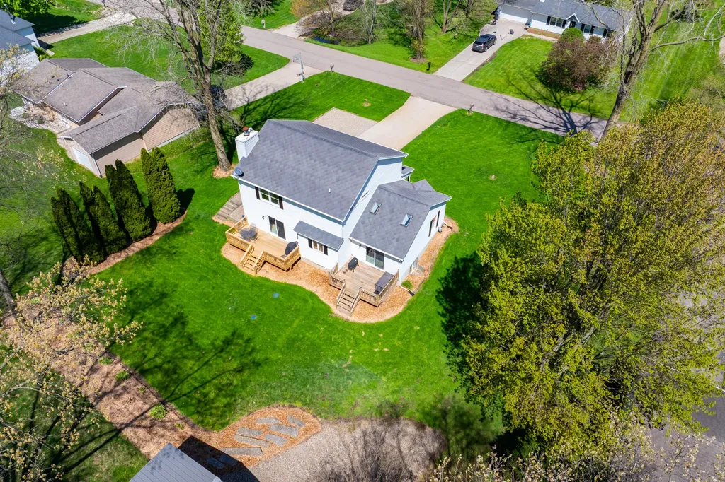 22115 Indian Hill Antwerp Township MI 49071