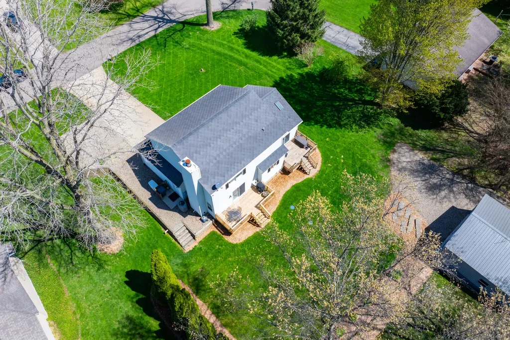 22115 Indian Hill Antwerp Township MI 49071