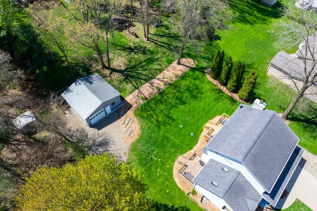 22115 Indian Hill Antwerp Township MI 49071