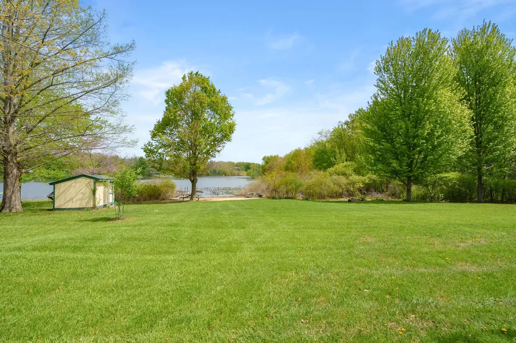 35485 Cr 665 Waverly Township MI 49079