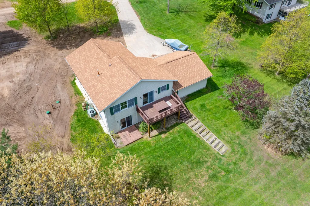 35485 Cr 665 Waverly Township MI 49079