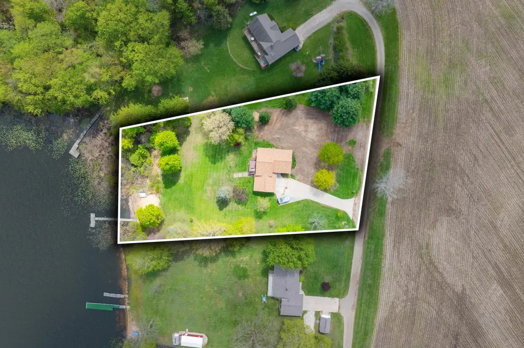 35485 Cr 665 Waverly Township MI 49079
