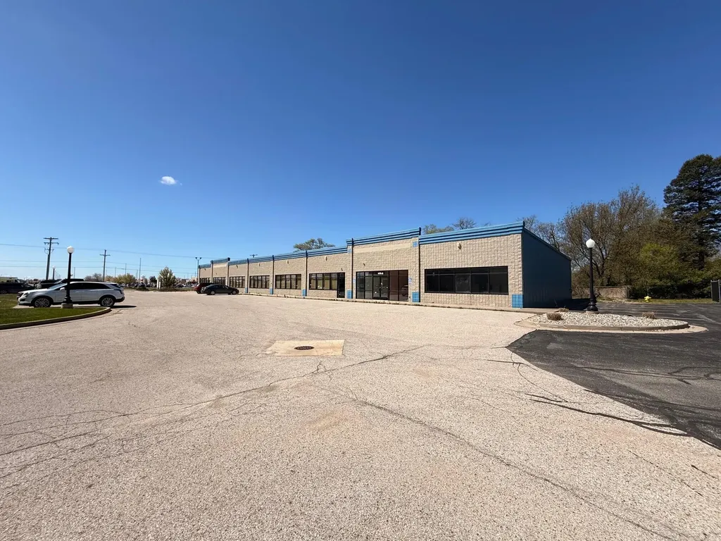 1476 E Ellis Road Norton Shores City MI 49444