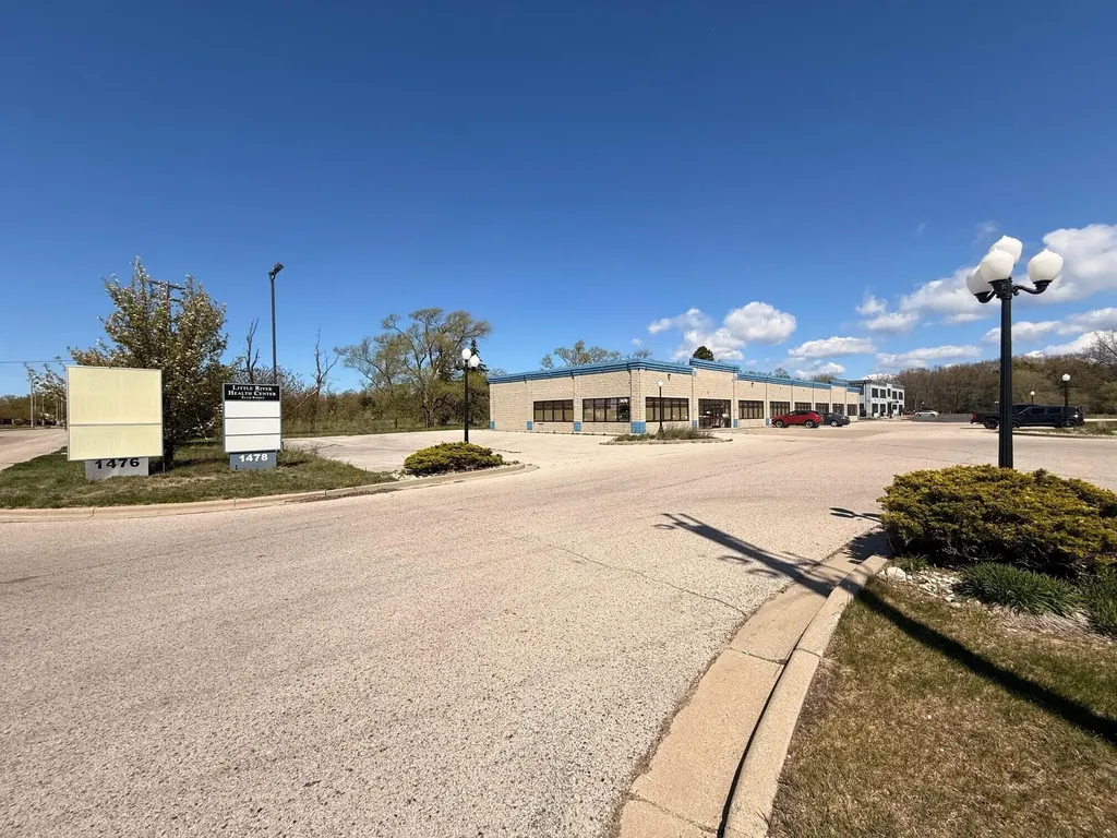 1476 E Ellis Road Norton Shores City MI 49444