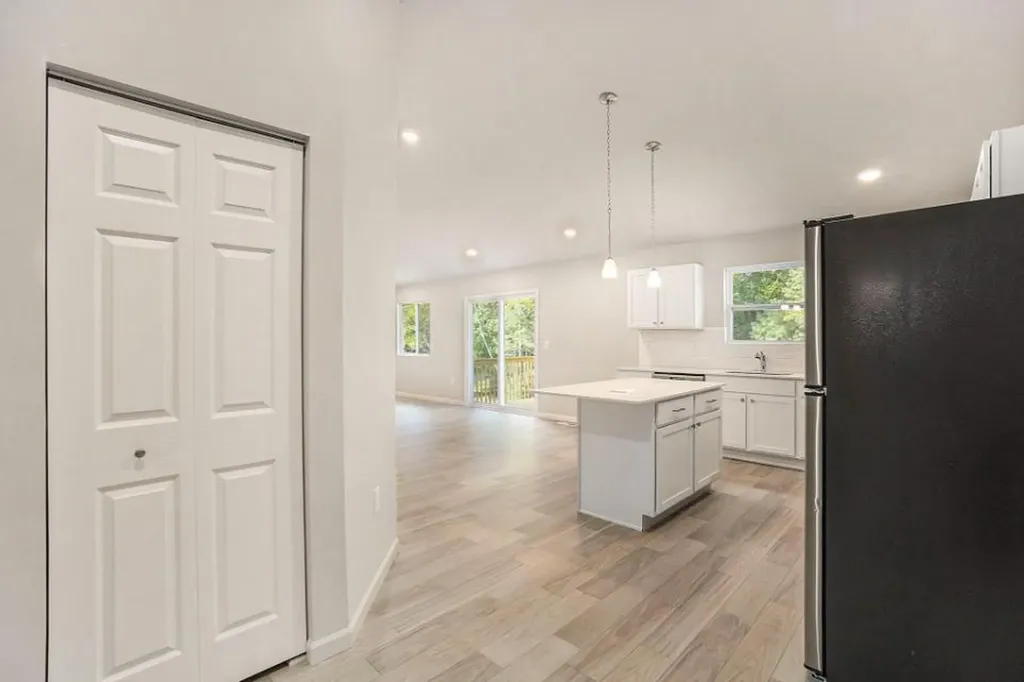 18342 Loganwood Trail Pennfield Charter Township MI 49014