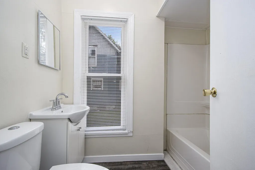 1415 Sherwood Avenue Kalamazoo City MI 49048