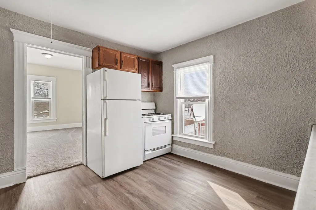 1415 Sherwood Avenue Kalamazoo City MI 49048