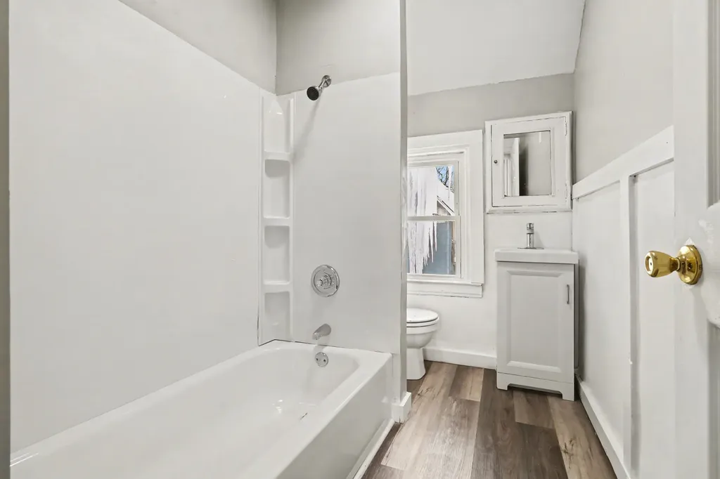 1415 Sherwood Avenue Kalamazoo City MI 49048