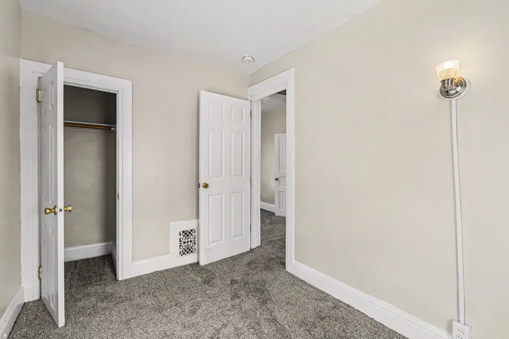 1415 Sherwood Avenue Kalamazoo City MI 49048