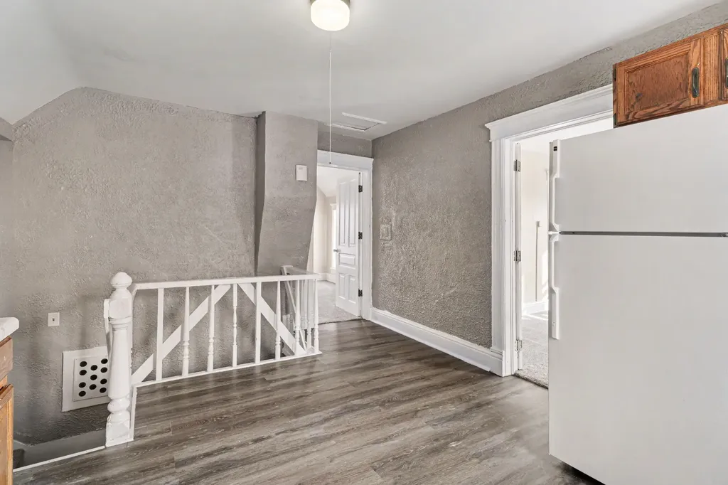 1415 Sherwood Avenue Kalamazoo City MI 49048