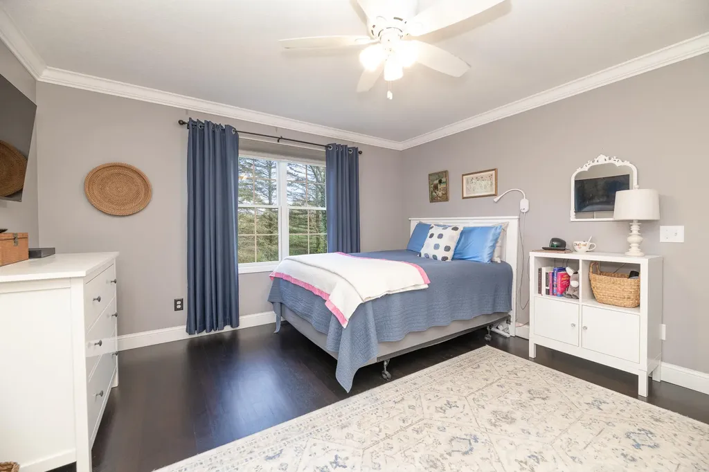 37 Summerset Drive Oshtemo Charter Township MI 49009