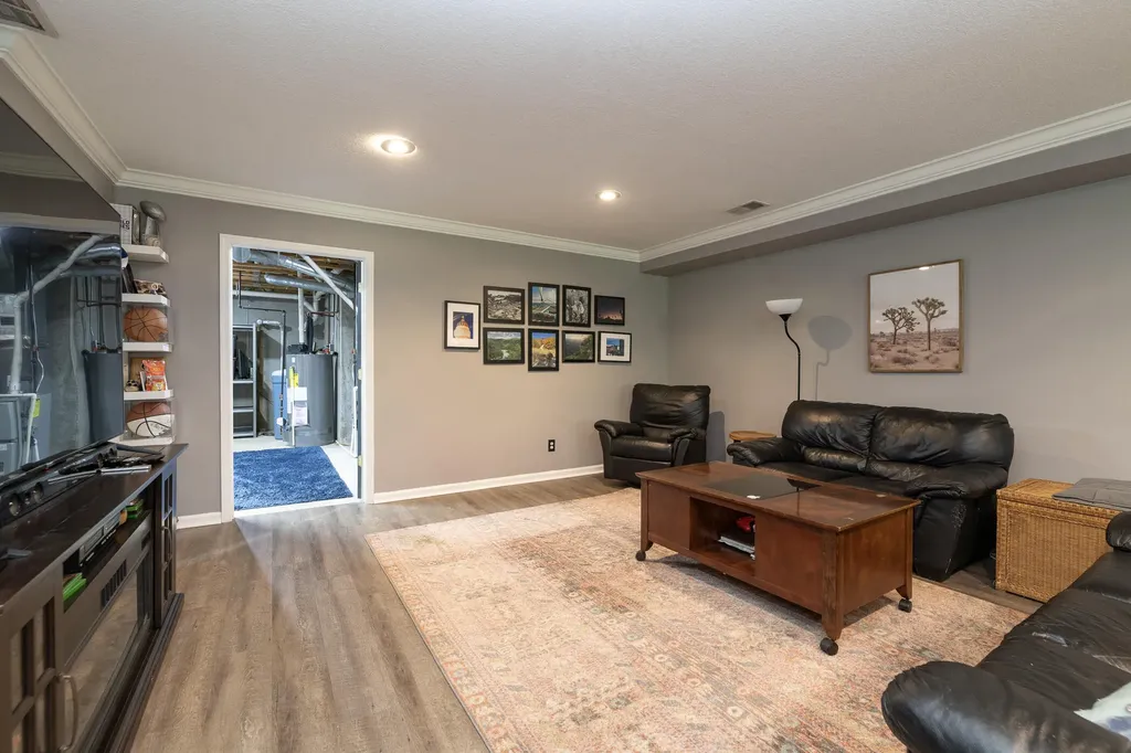 37 Summerset Drive Oshtemo Charter Township MI 49009