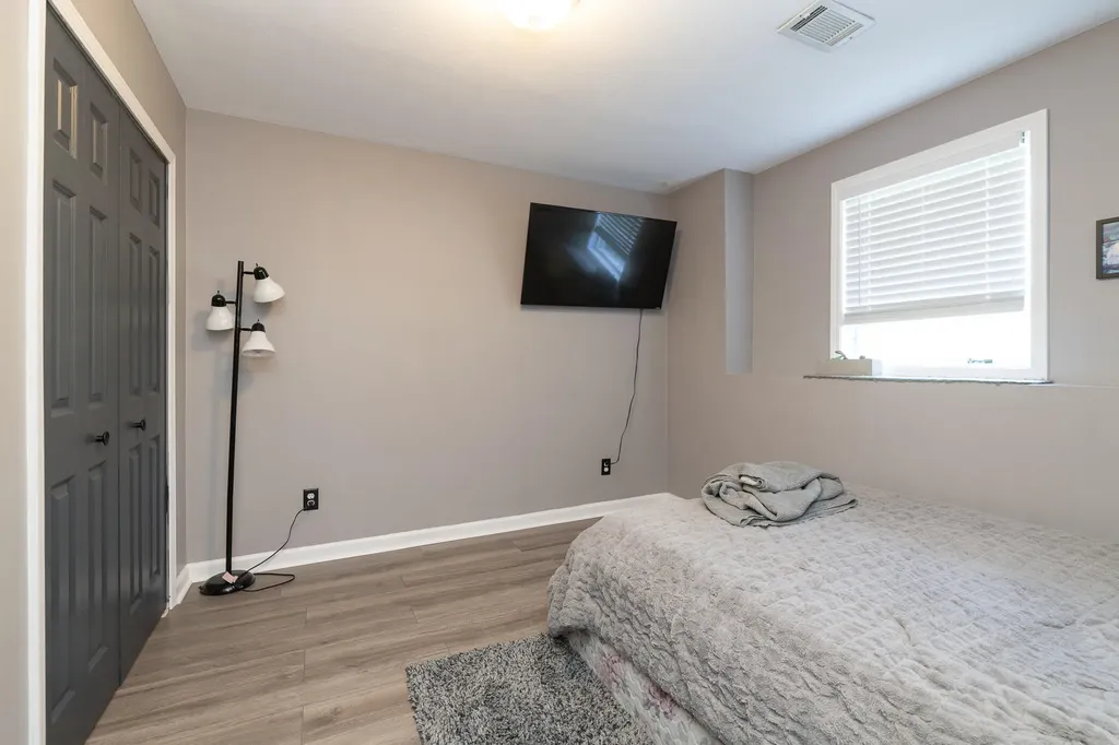37 Summerset Drive Oshtemo Charter Township MI 49009