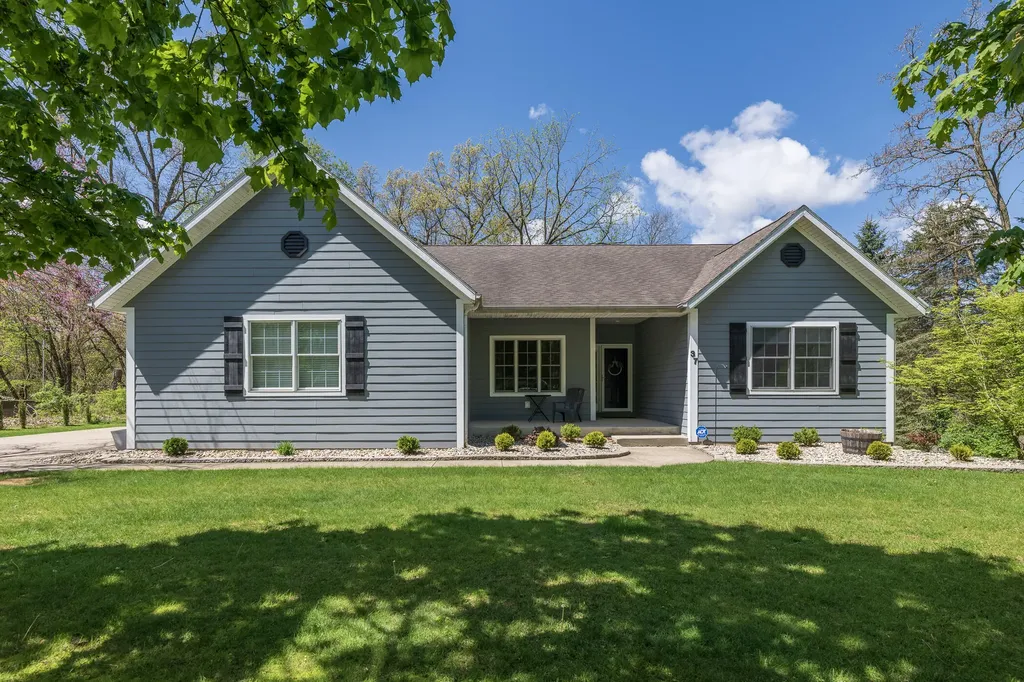 37 Summerset Drive Oshtemo Charter Township MI 49009