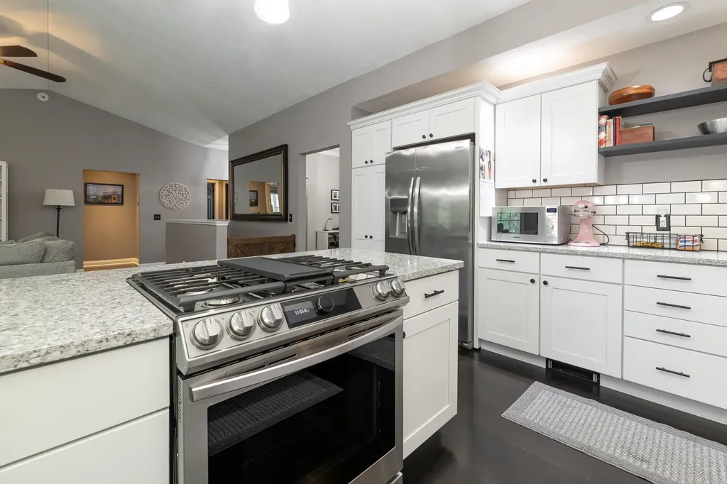 37 Summerset Drive Oshtemo Charter Township MI 49009