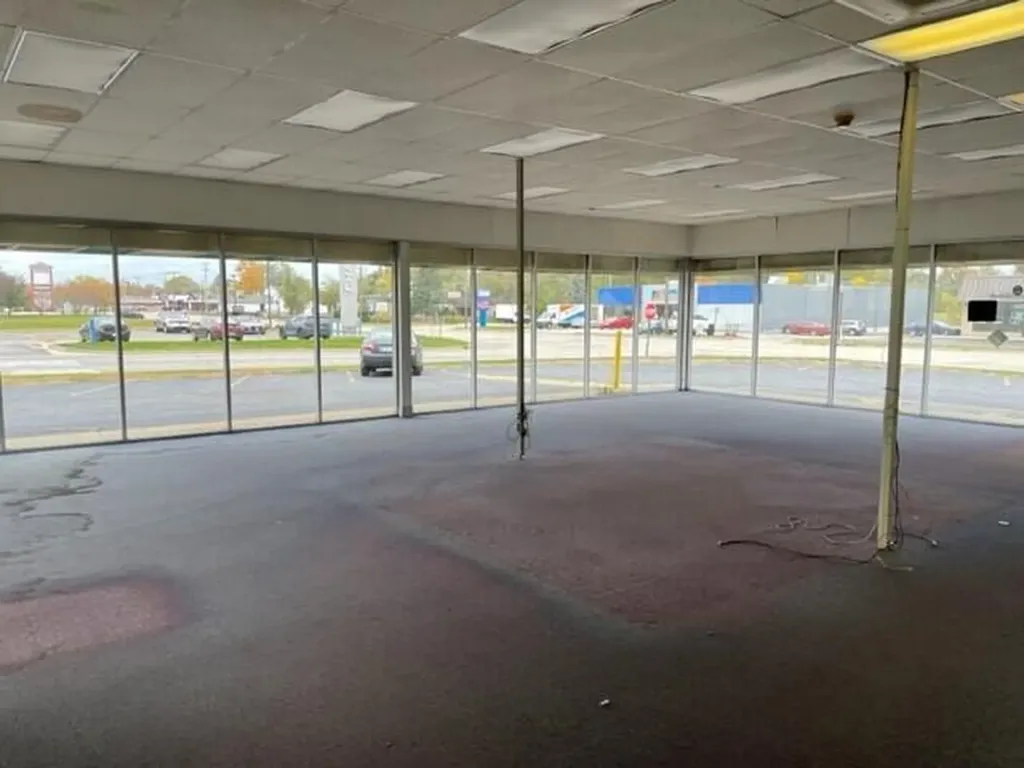 1126 E Napier Avenue Benton Charter Township MI 49022