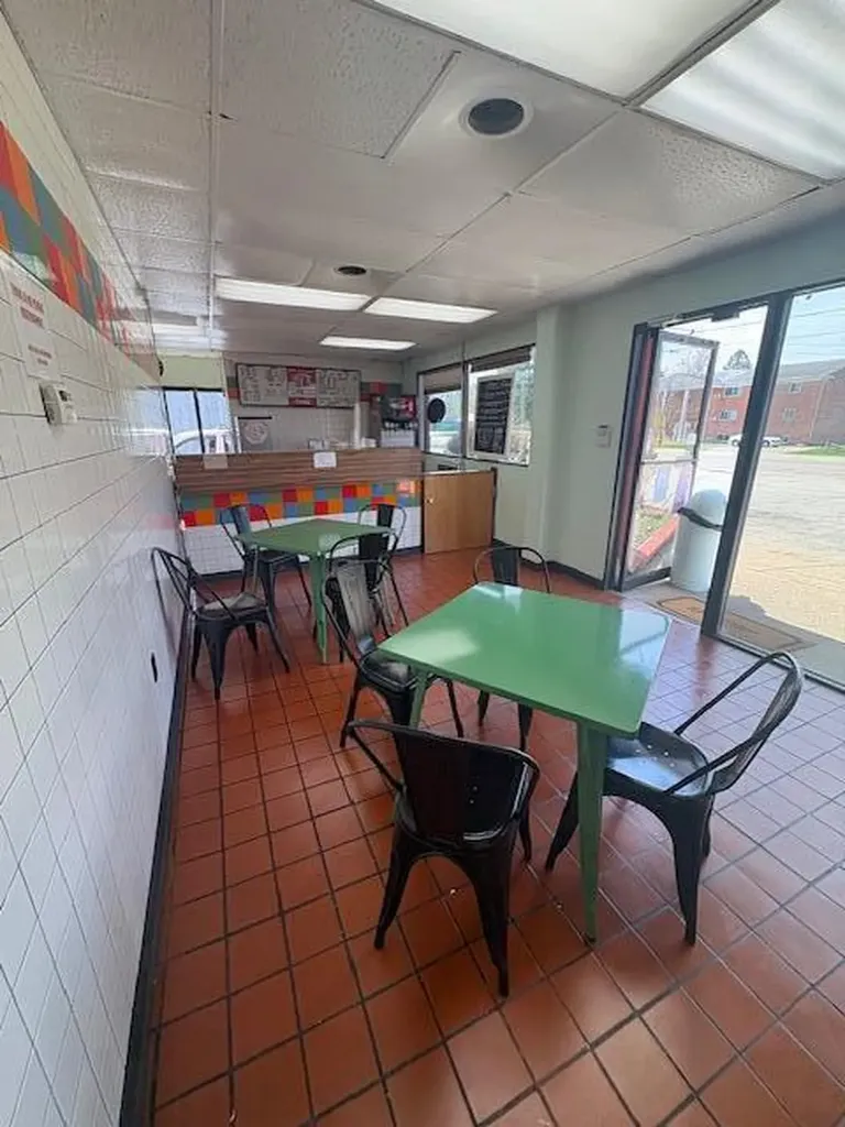916 North Avenue Pennfield Charter Township MI 49017