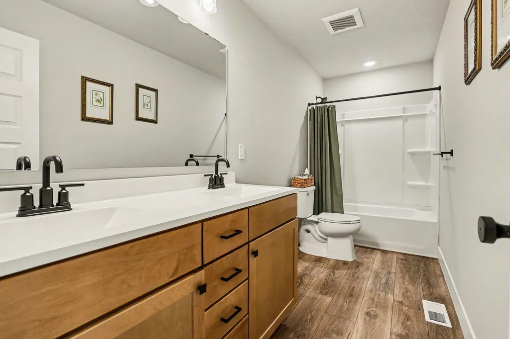 8396 W Sturtevant Avenue Richland Township MI 49083