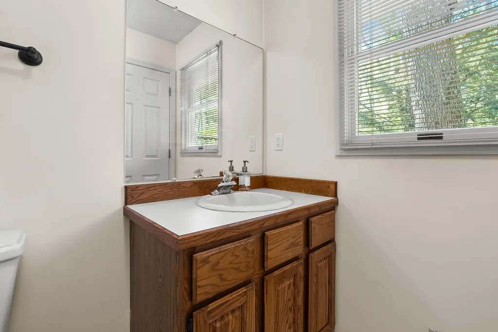 5283 W Q Avenue Texas Charter Township MI 49009