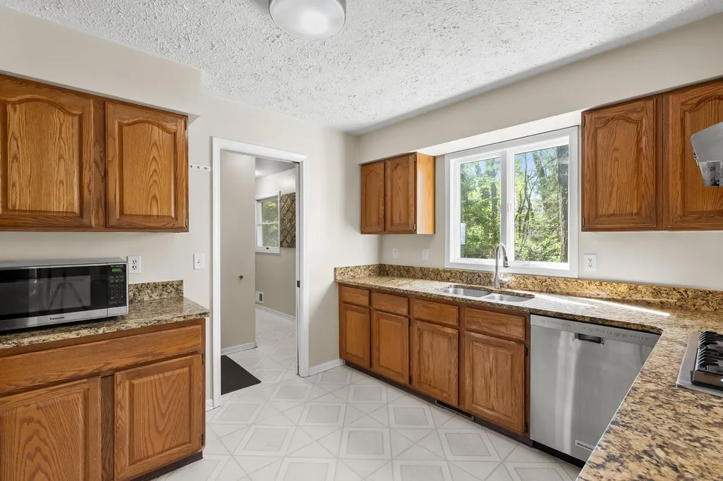 5283 W Q Avenue Texas Charter Township MI 49009