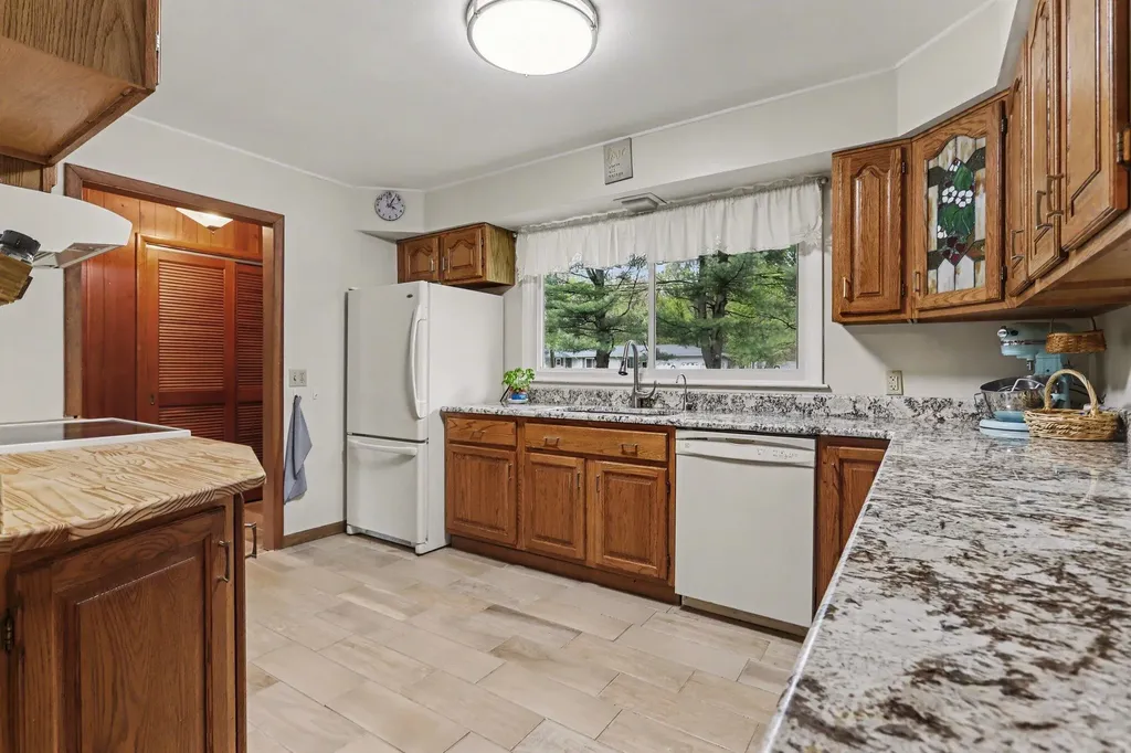 8690 E Main Street Comstock Charter Township MI 49053