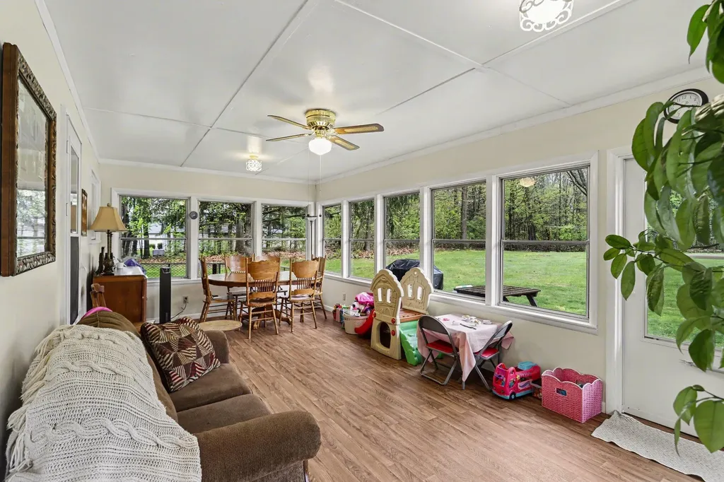 8690 E Main Street Comstock Charter Township MI 49053