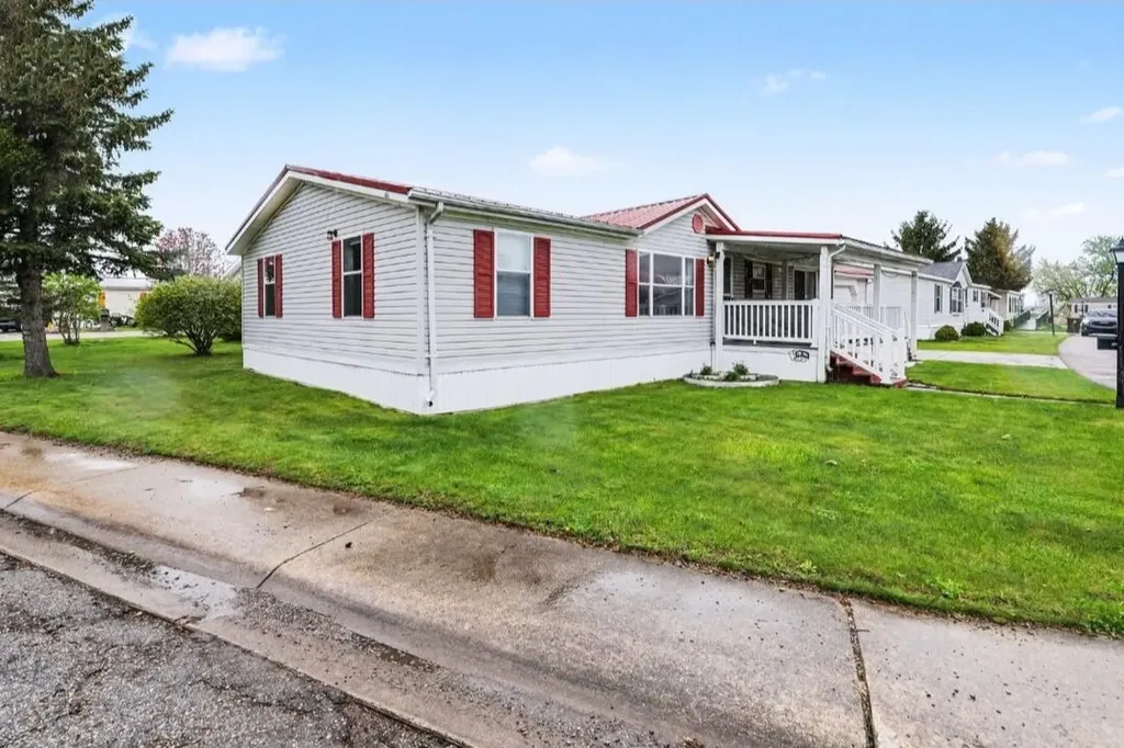 7353 Bagpipe Drive Alma City MI 48801