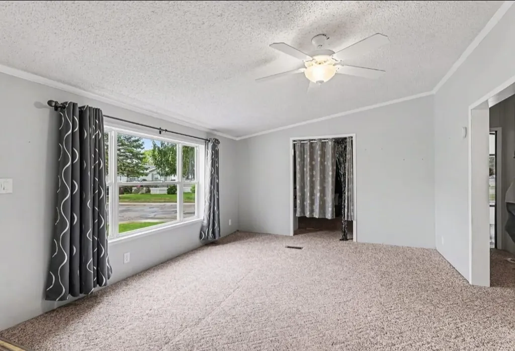 7353 Bagpipe Drive Alma City MI 48801
