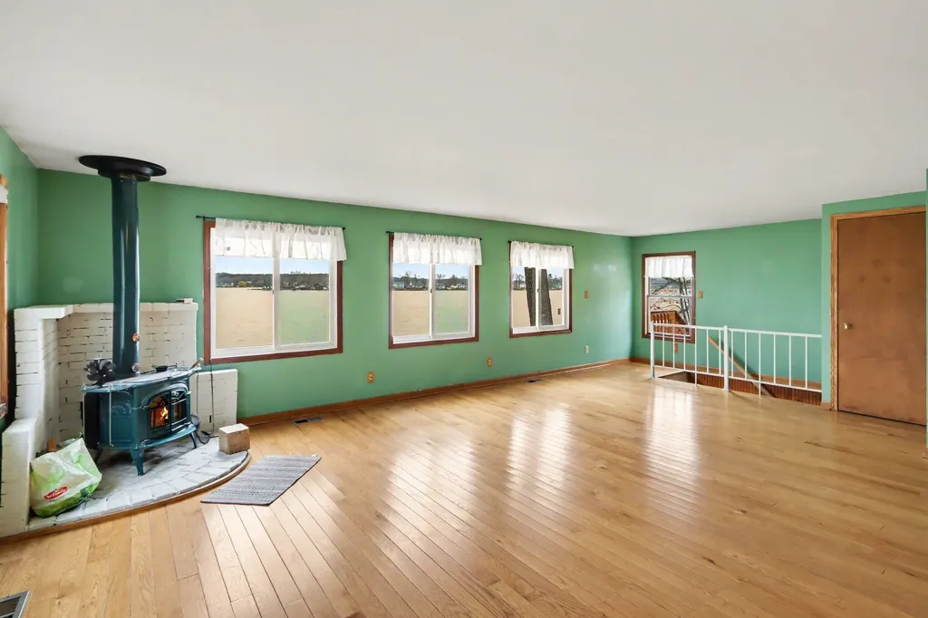 12015 Oakridge Road Prairieville Township MI 49080