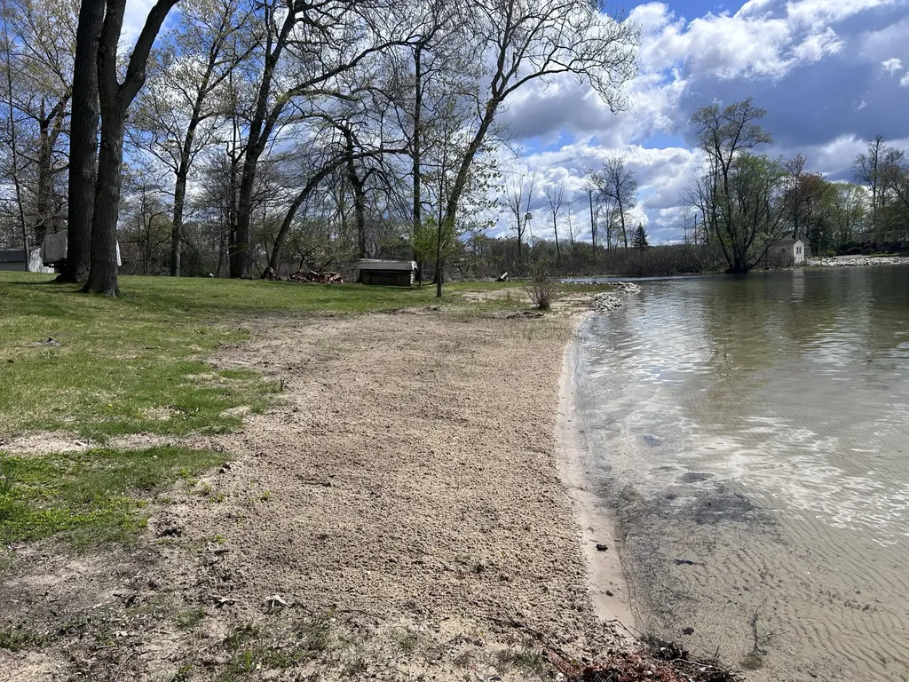 12015 Oakridge Road Prairieville Township MI 49080