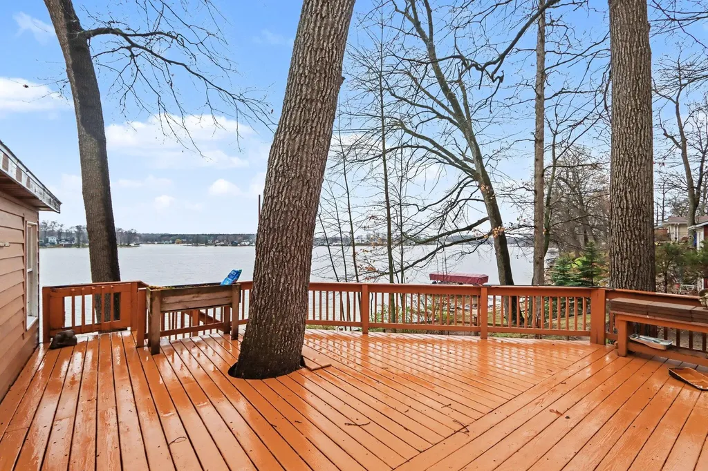 12015 Oakridge Road Prairieville Township MI 49080